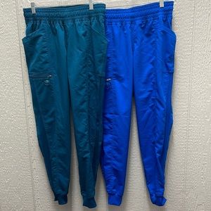 2 pair of gently used Dickies jogger scrub pants size M for ladies